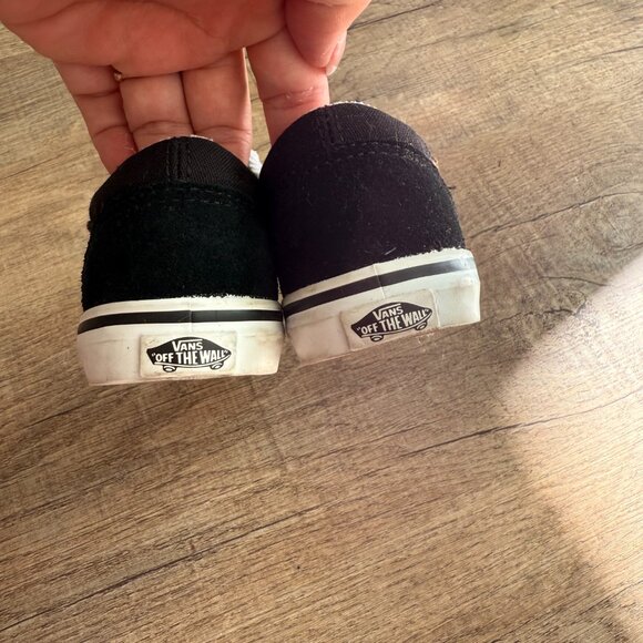 Trendy Vans Toddler Old Skool Leopard & Black Velcro Sneakers (Size 9.0) - Picture 3 of 7